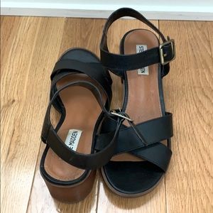 Steve Madden sandals/heels